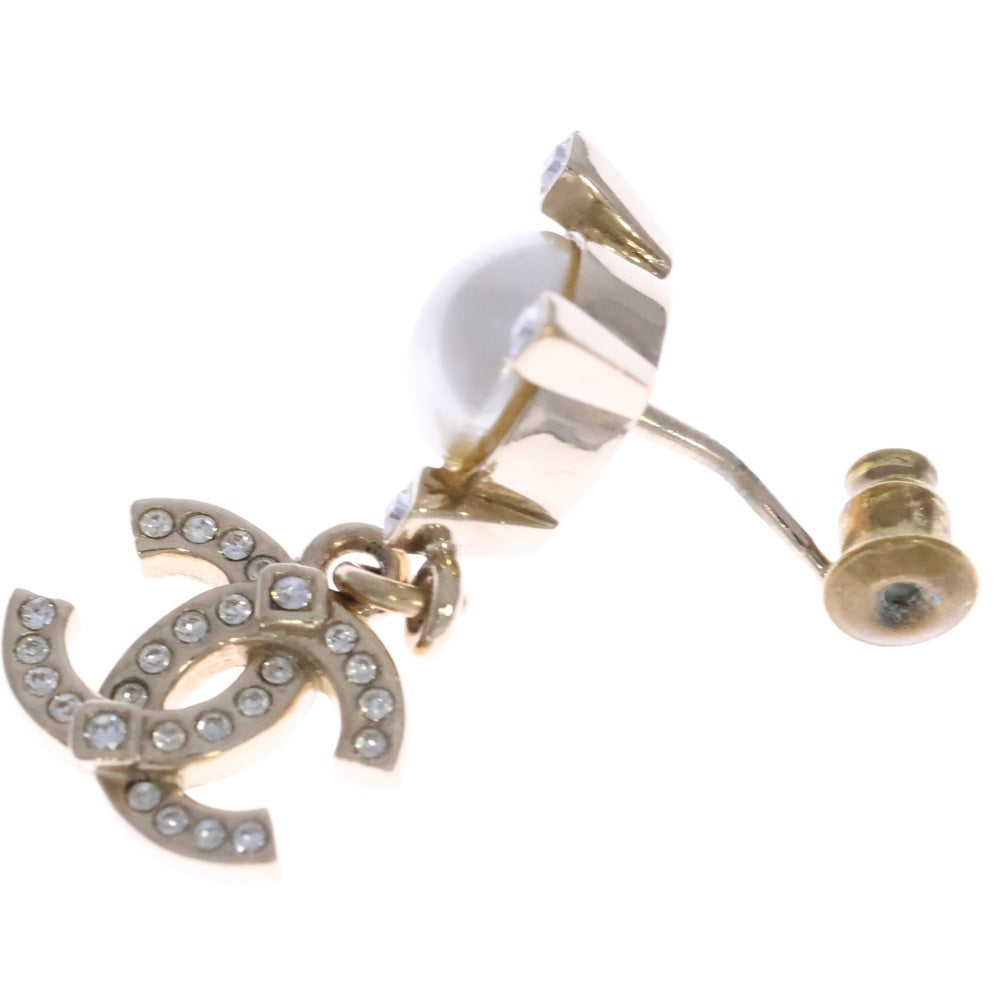 CHANEL(シャネル) ココマーク フェイクパールピアス シャンパンゴールド GP B21A