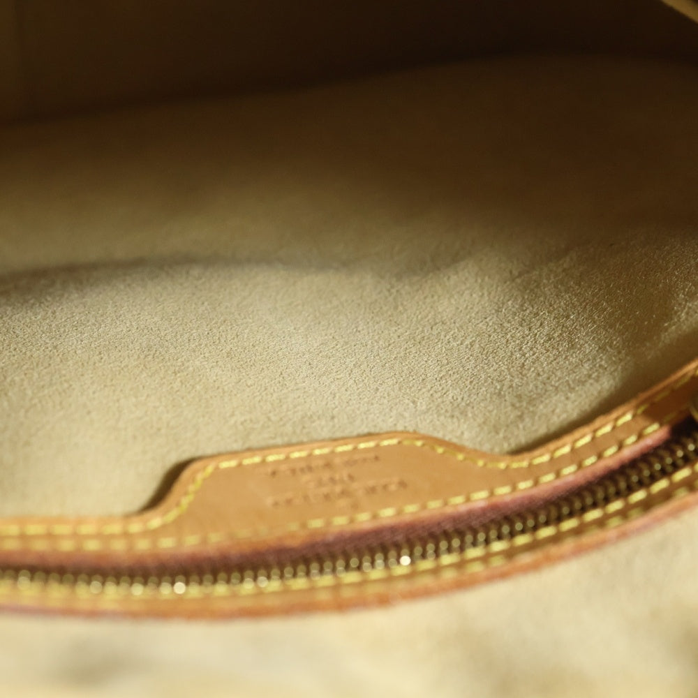 LOUIS VUITTON(ルイヴィトン) ルービングGM モノグラム PVC レザー ワンショルダーバッグ ゴールド金具 ブラウン M51145