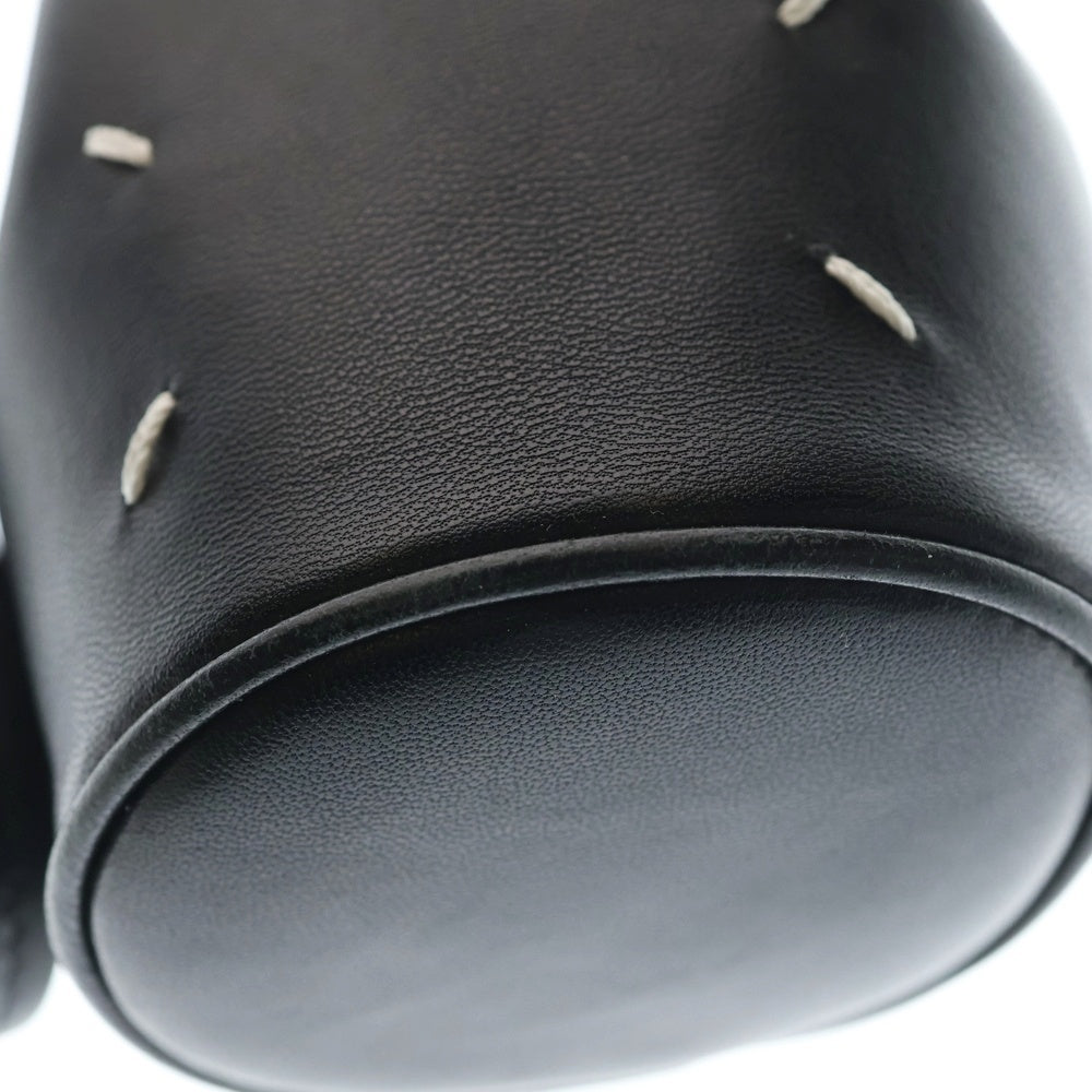 MM6 Maison Margiela(エムエムシックスメゾンマルジェラ) タビ バケット マイクロ ミニバッグ ポーチ 巾着バッグ ブラック レディース