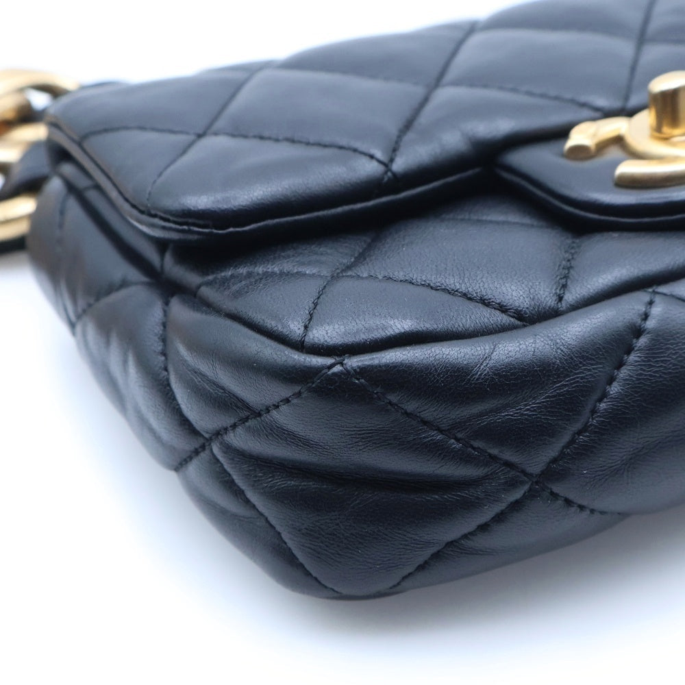CHANEL(シャネル) マトラッセ スモールフラップ ハンドバッグ ラムスキン GD金具 プレート ブラック レディース