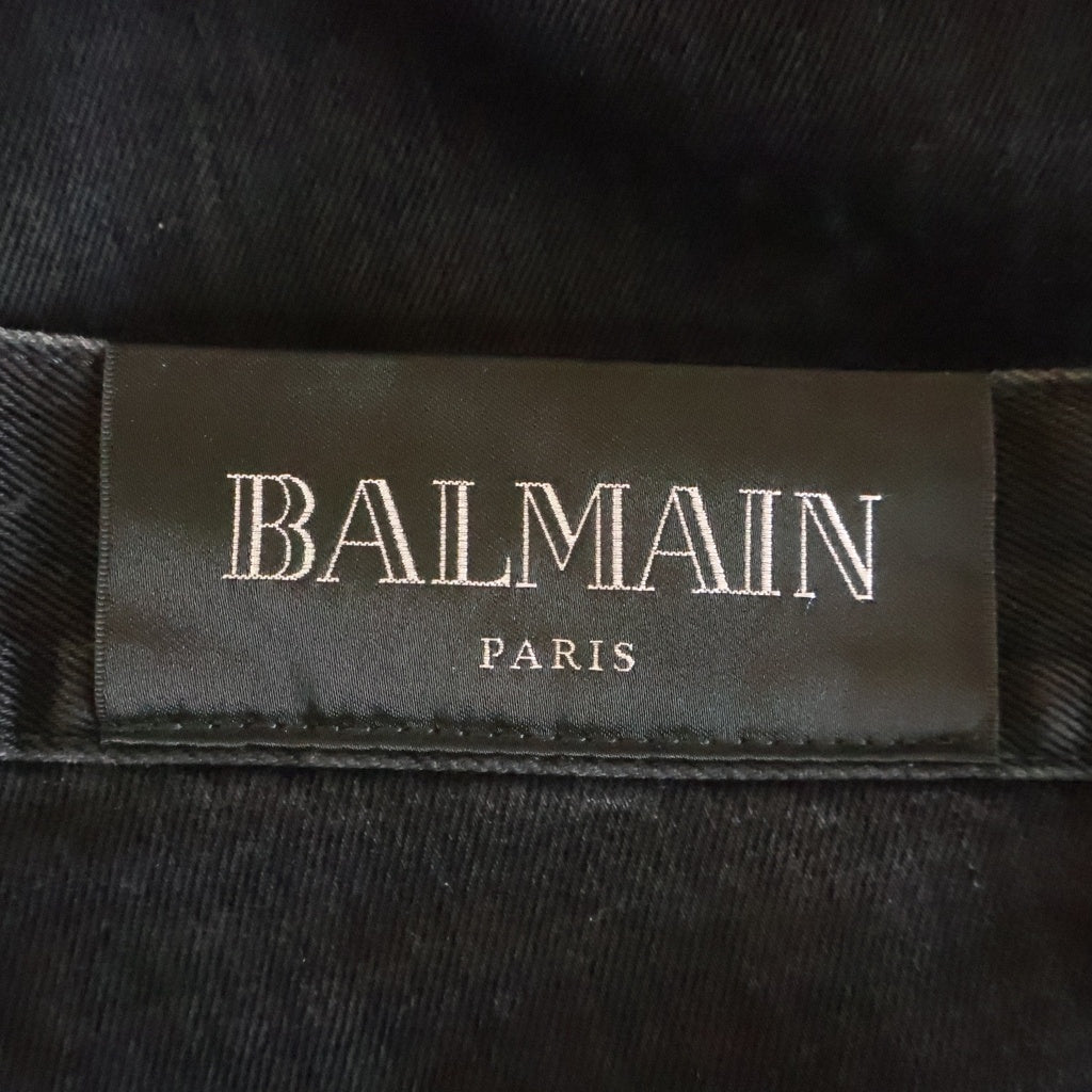 BALMAIN(バルマン) バックポケットロゴ ボタンフライ スリムストレートデニムパンツ ブラック SH05406Z543