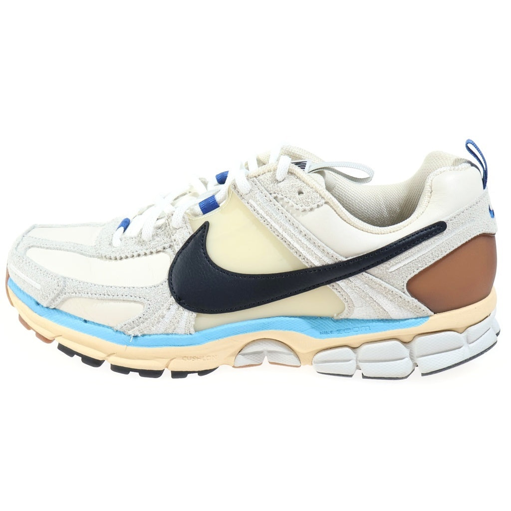 NIKE(ナイキ) WMNS ZOOM VOMERO 5 PREMIUM ズームボメロ ローカットスニーカー ホワイト/ブルー US12/29.0cm HF4524-111