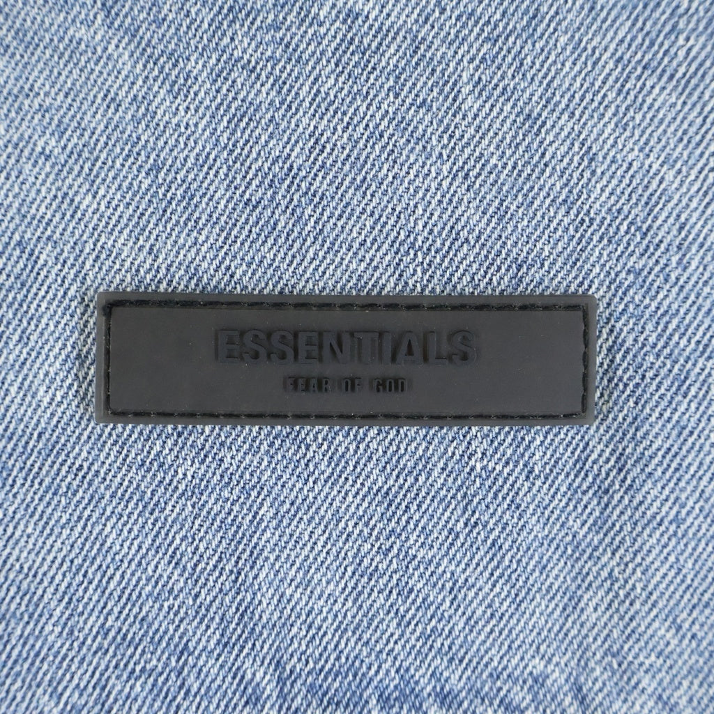 FEAR OF GOD ESSENTIALS(フィアオブゴッド エッセンシャルズ) ユーズド加工 オーバーサイズ トラッカー デニムジャケット インディゴ 202SU224140F