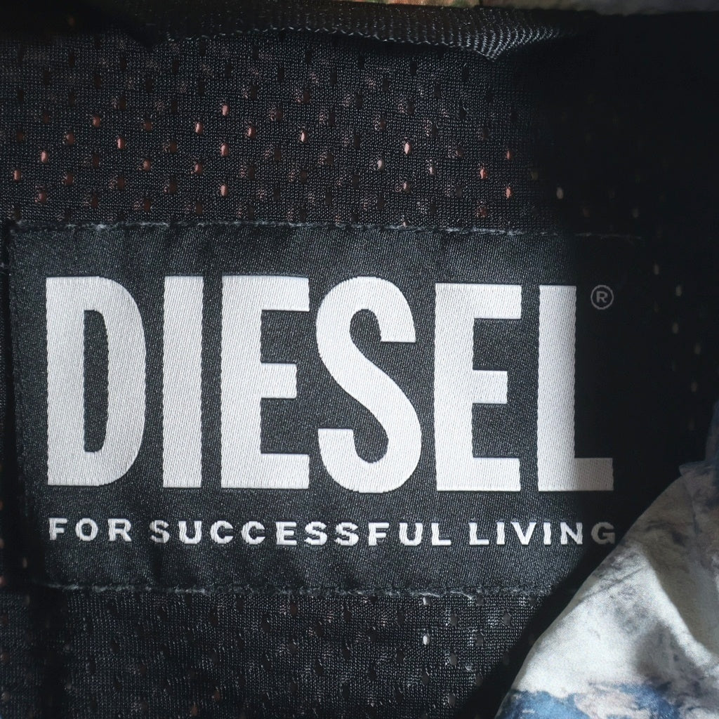 DIESEL(ディーゼル) B-COACH-OUT ラバーワッペン 総柄プリントコーチジャケット マルチ A15988
