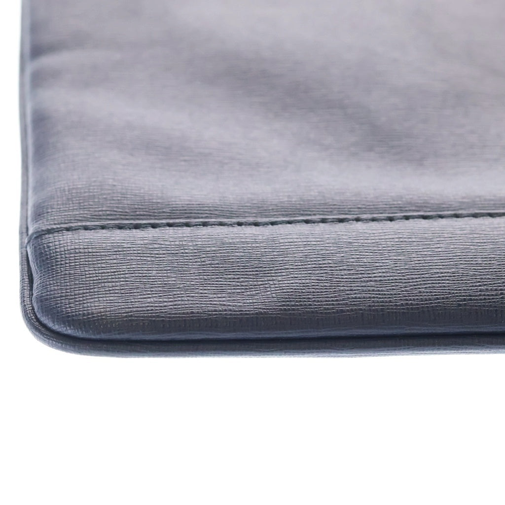 EMPORIO ARMANI(エンポリオアルマーニ) Leather clutch bag レザー クラッチ バッグ ネイビー YC91E Y4P019