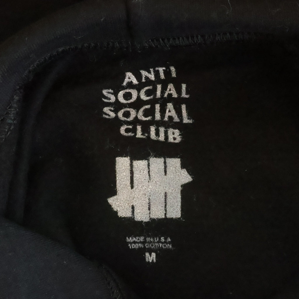 ANTI SOCIAL SOCIAL CLUB(アンチソーシャルソーシャルクラブ) ×PARANOID LOGO PRINT PULLOVER HOODIE ×パラノイド ロゴプリント プルオーバーパーカー フーディ ブラック