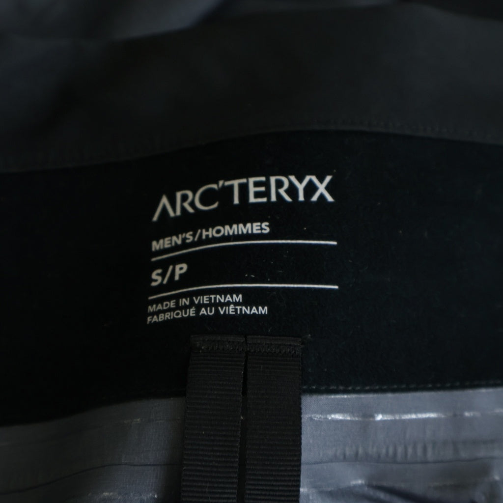 ARC'TERYX(アークテリクス) 25SS BEAT JACKET M GORE-TEX ベータ ジャケット ゴアテックス ナイロンジャケット ブラック X000009906