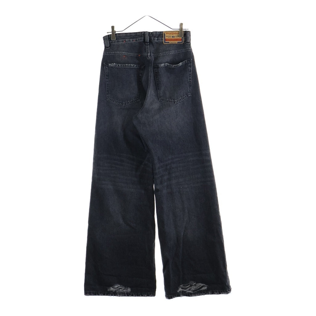 DIESEL(ディーゼル) STRAIGHT JEANS ボタンフライストレート デニムパンツ ジーンズ グレー 007X4