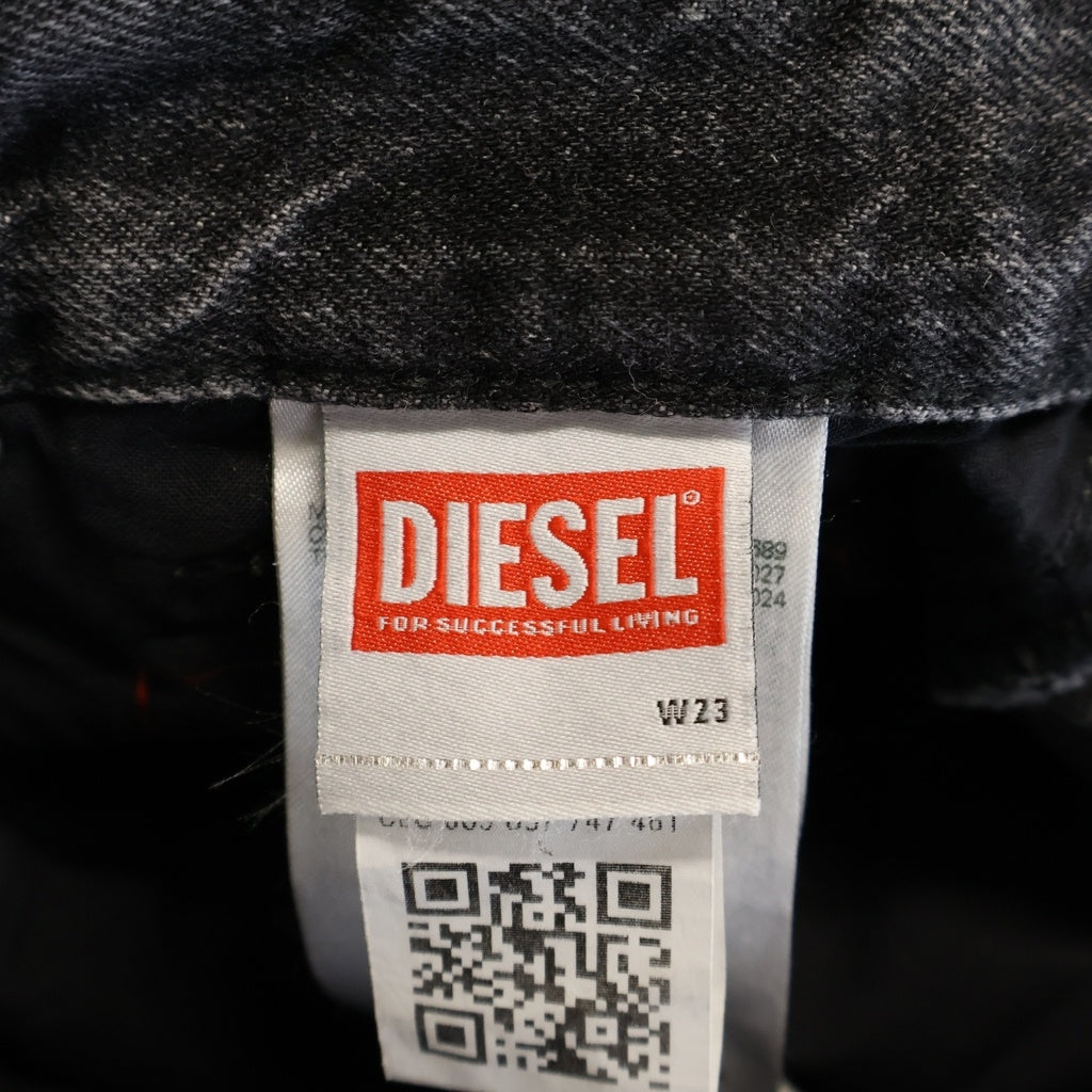 DIESEL(ディーゼル) STRAIGHT JEANS ボタンフライストレート デニムパンツ ジーンズ グレー 007X4