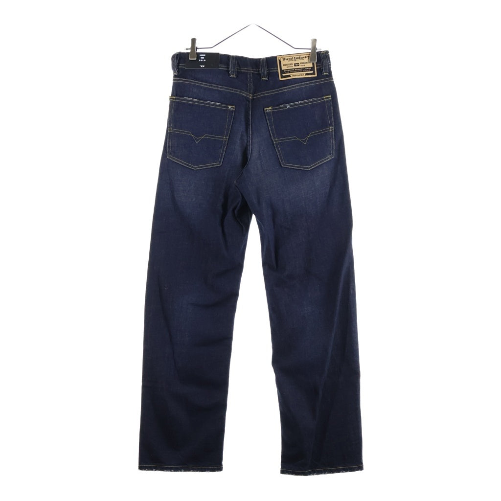 DIESEL(ディーゼル) D-Mauki ウォッシュ加工 ボタンフライ デニムパンツ ジーンズ インディゴ R9I17