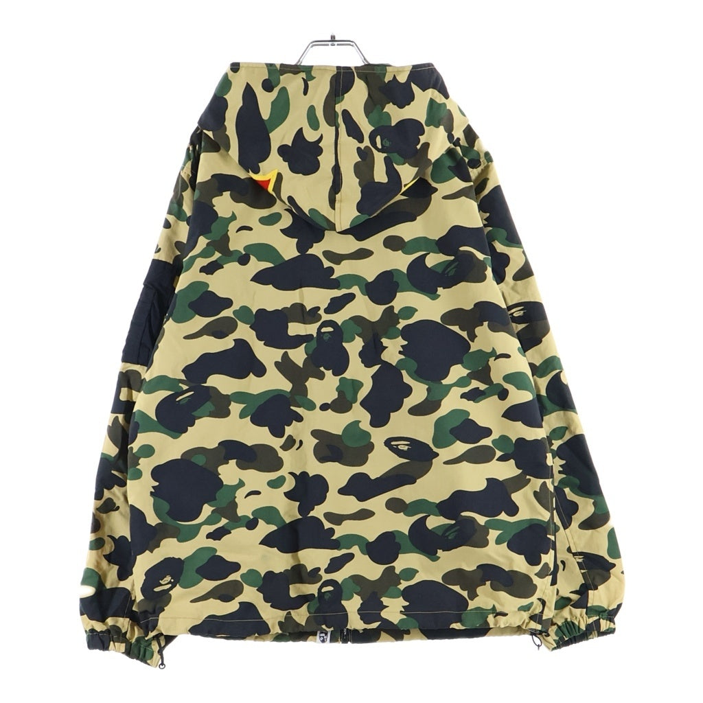 A BATHING APE(アベイシングエイプ) カモシャーク ジップアップマウンテンパーカー カーキ 001LJF301006X