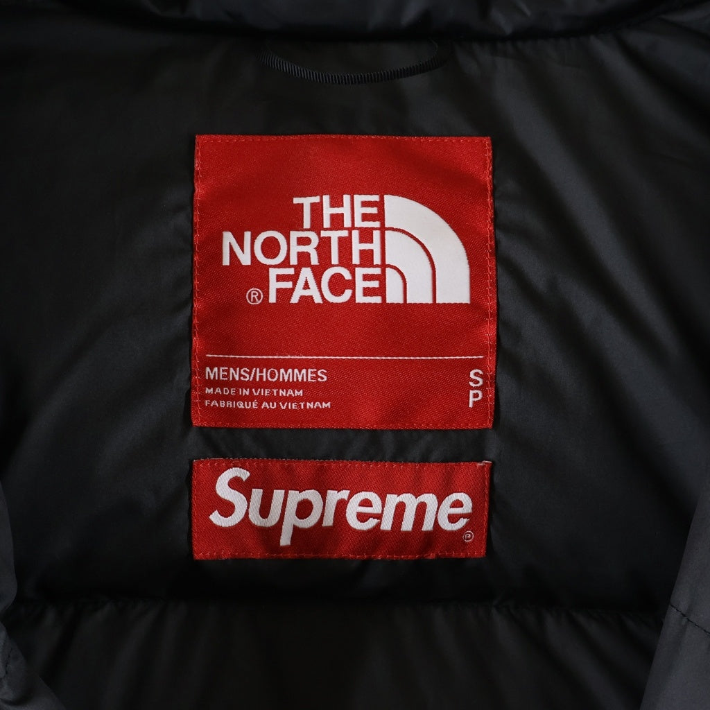 SUPREME(シュプリーム) ×The North Face Nuptse Jacket White Paper Print ×ザノースフェイス ヌプシ ジャケット ホワイトペーパープリント ホワイト/ブラック ND91806I