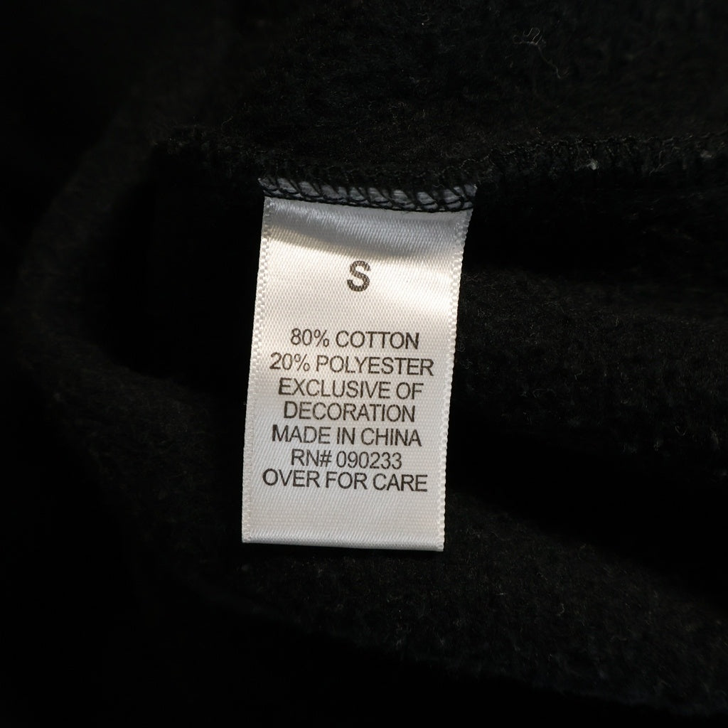FEAR OF GOD ESSENTIALS(フィアオブゴッド エッセンシャルズ) ロゴバックプリント プルオーバーパーカー フーディ ブラック