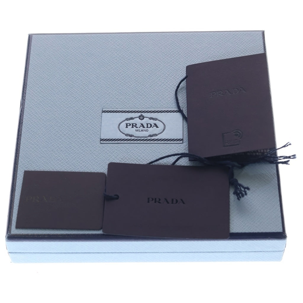 PRADA(プラダ) トライアングルロゴ リナイロン フーラード スカーフ ホワイト レディース