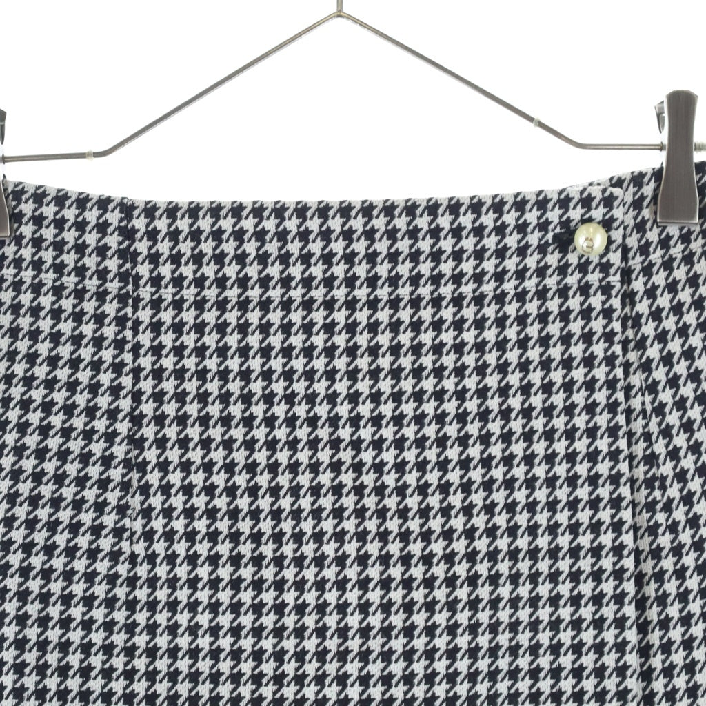 Christian Dior(クリスチャンディオール) ハウンドトゥース 千鳥格子ショートパンツ ブラック/ホワイト レディース 351P45A1423