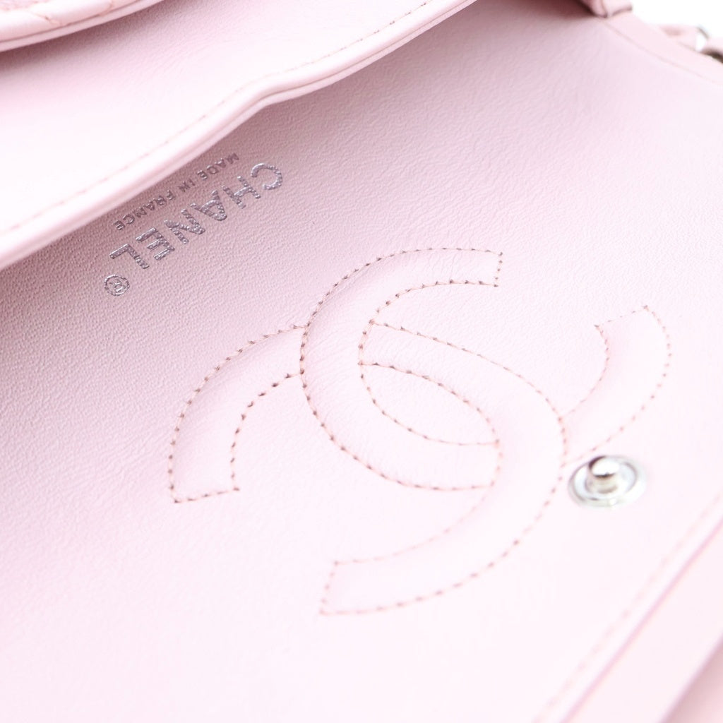 CHANEL(シャネル) マトラッセ25 ダブルフラップ ダブルチェーンショルダーバッグ ピンク ラムスキン 22番台 A01112 シルバー金具 レディース