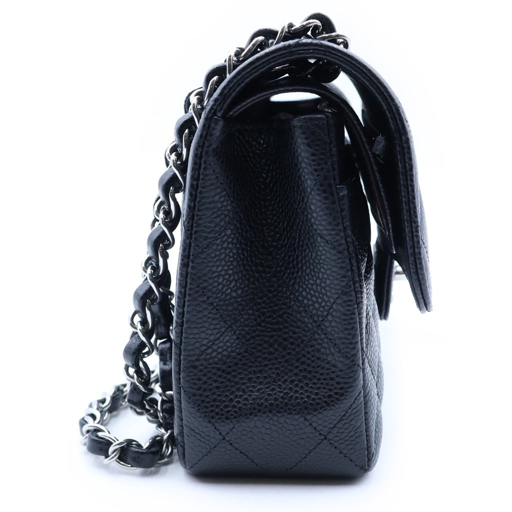 CHANEL(シャネル) マトラッセ23 ダブルフラップ ダブルチェーン ショルダーバッグ ブラック キャビアスキン ランダムプレート ゴールド金具 A01113 レディース