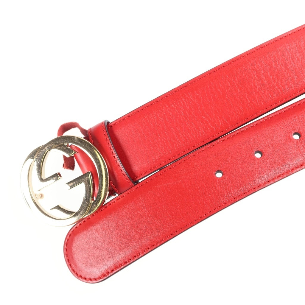 GUCCI(グッチ) インターロッキング レザーベルト レッド 546386 ゴールド金具 レディース