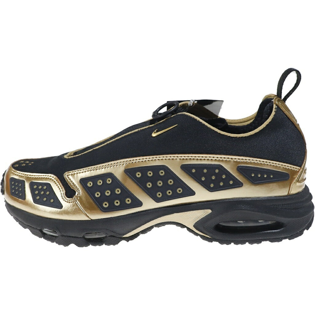 NIKE(ナイキ) WMNS AIR MAX SNDR BLACK AND METALLIC GOLD HJ4130-002 エアマックス サンダー ローカットスニーカー ブラック/ゴールド US11/28cm