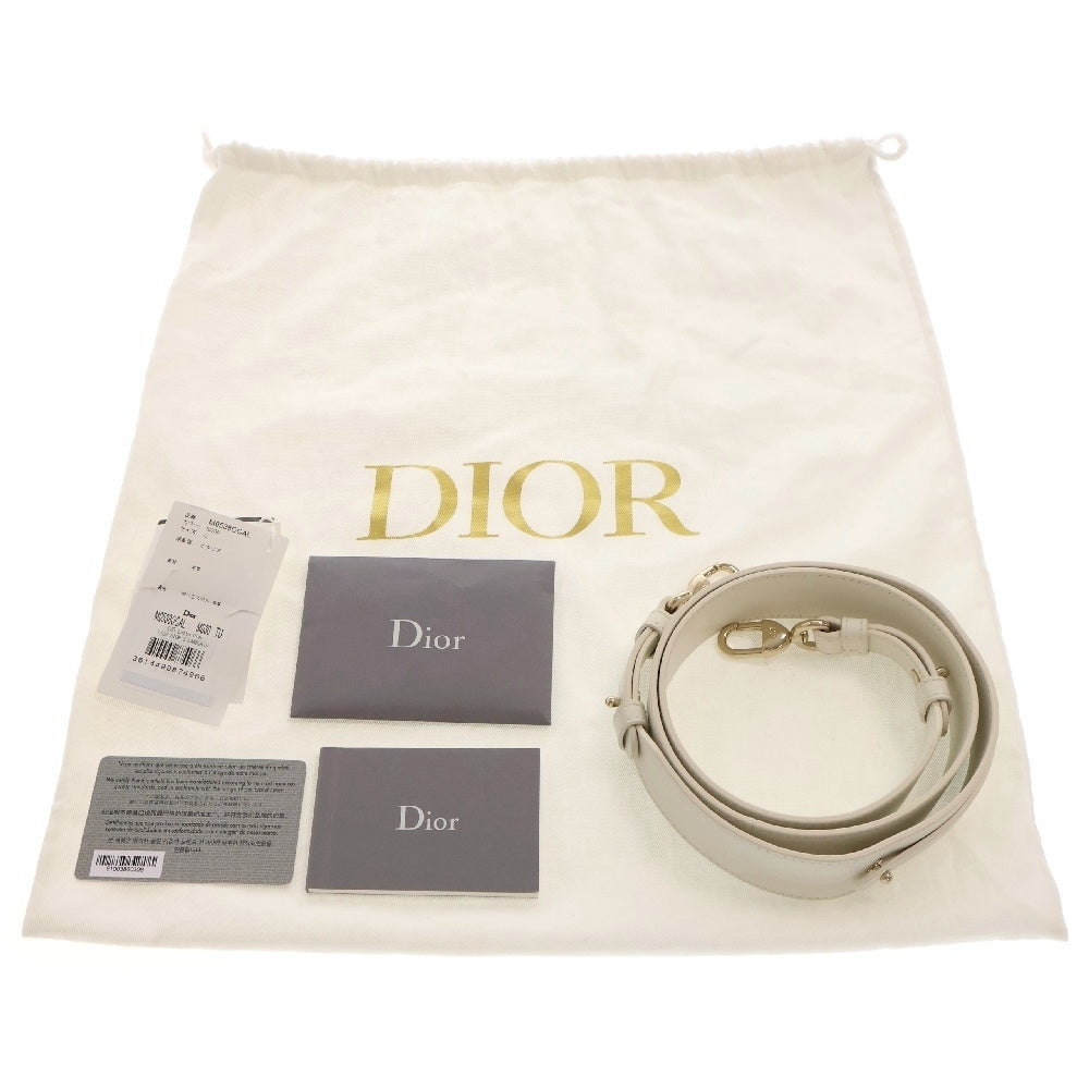 Christian Dior(クリスチャンディオール) MYABC レディディオール スモール レザー ハンドバッグ ショルダーバッグ 斜め掛けバッグ ホワイト ゴールド金具 チャーム付き