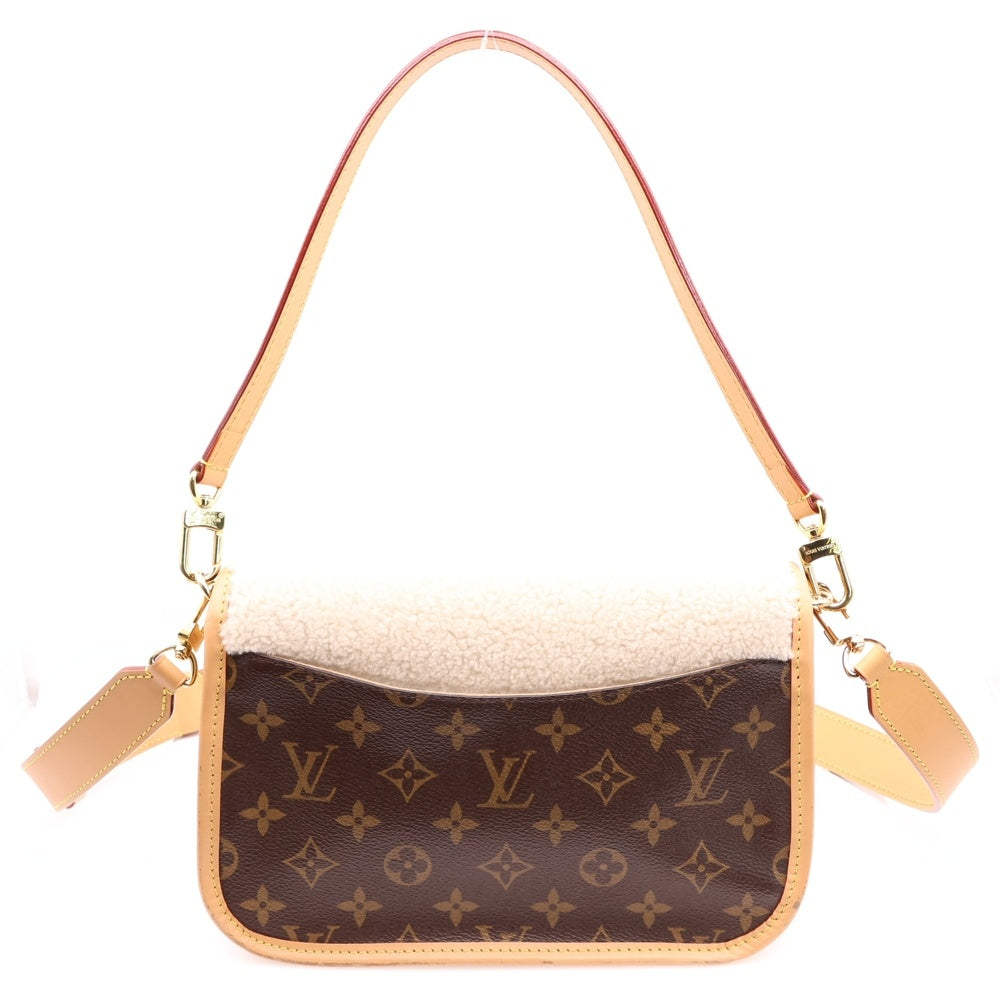 LOUIS VUITTON(ルイヴィトン) モノグラム ディアヌNM PM M46317 ブラウン/アイボリー ボア PVC ショルダーバッグ