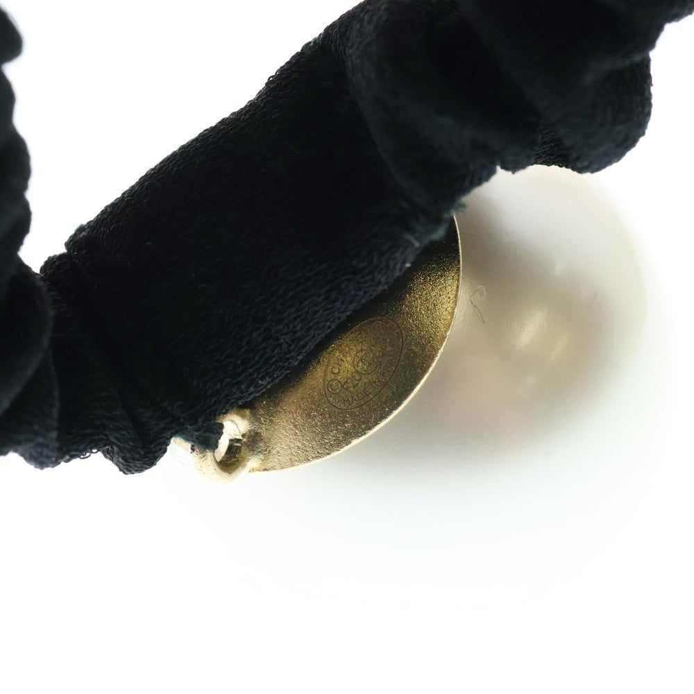 CHANEL(シャネル) 20年 ココマーク ヘアゴム フェイクパール ブラック レジン ヘアアクセサリー F20V レディース