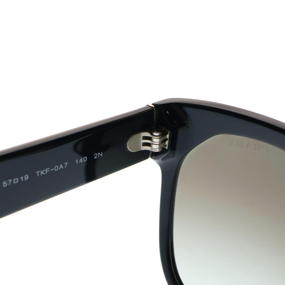 PRADA(プラダ) サングラス ロゴ ブラック×ベージュ フレーム SPR 10R-F