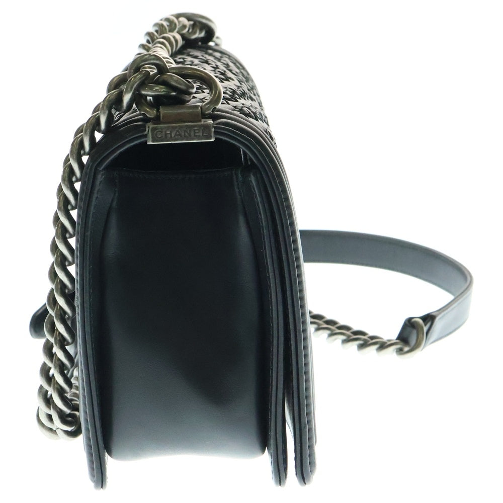CHANEL(シャネル) ボーイシャネル25 ココマーク イントレチャート ラムスキン レザー チェーン ショルダーバッグ シルバー金具 ブラック 26番台