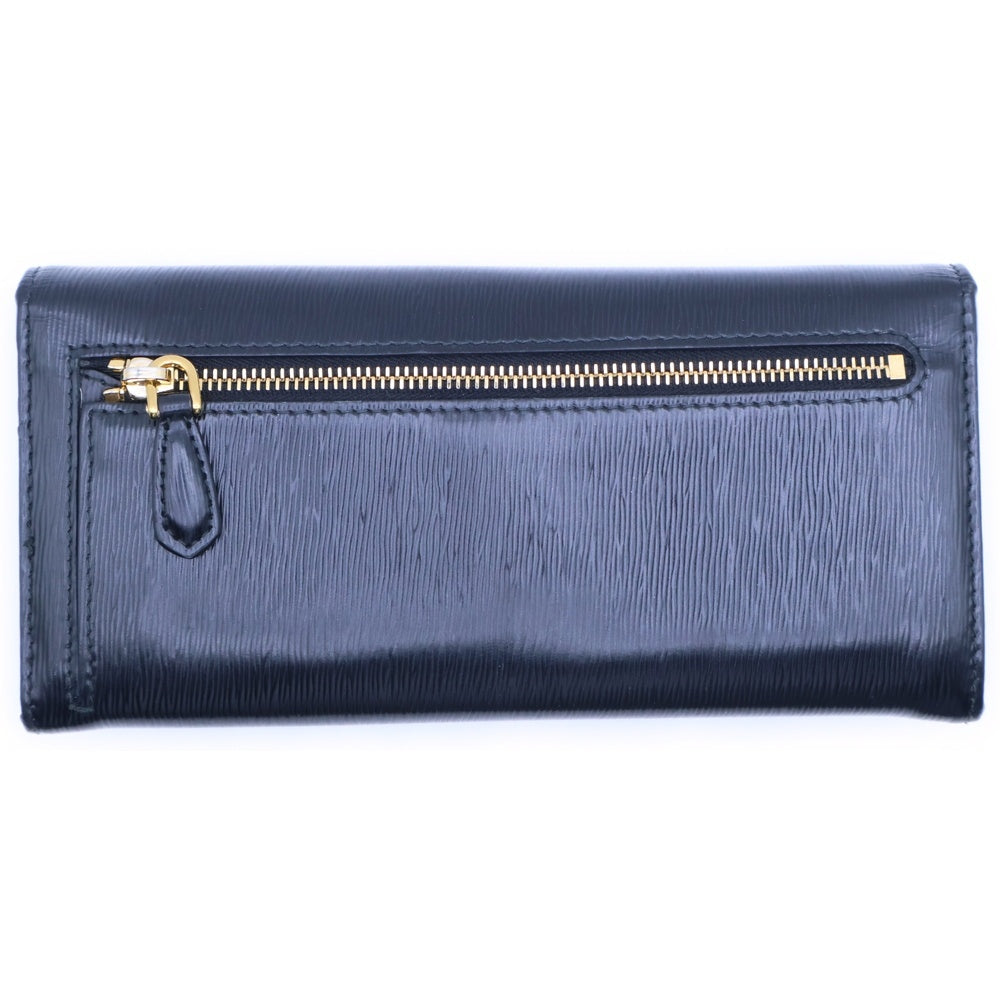 PRADA(プラダ) ロゴプレート ヴィッテロ レザー ロングウォレット 長財布 ゴールド金具 ブラック 1MH132