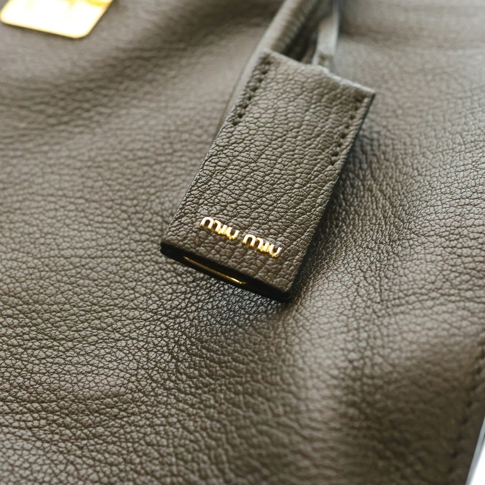 miumiu(ミュウミュウ) マドラスレザー トートバッグ ハンドバッグ グリーン カーキ レザー ゴールド金具