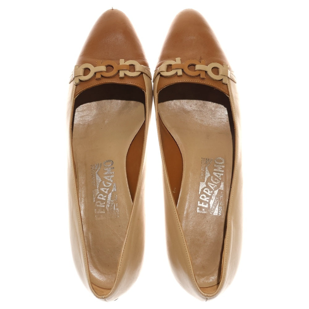 FERRAGAMO(フェラガモ) ガンチーニ レザー バイカラー パンプス シューズ ベージュ/ブラウン レディース