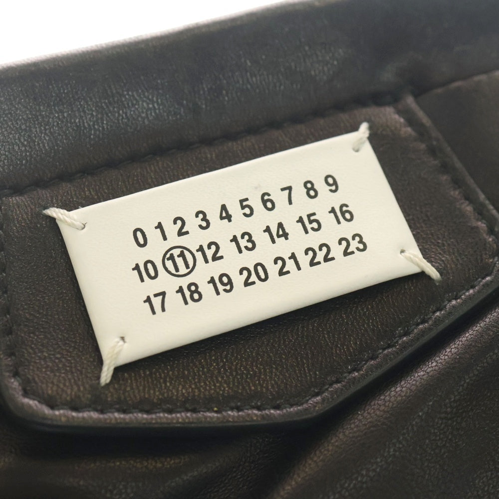 Maison Martin Margiela(メゾンマルタンマルジェラ) グラムスラム ショルダーバッグ ブラック レザー SB1WG0005 シルバー金具 レディース