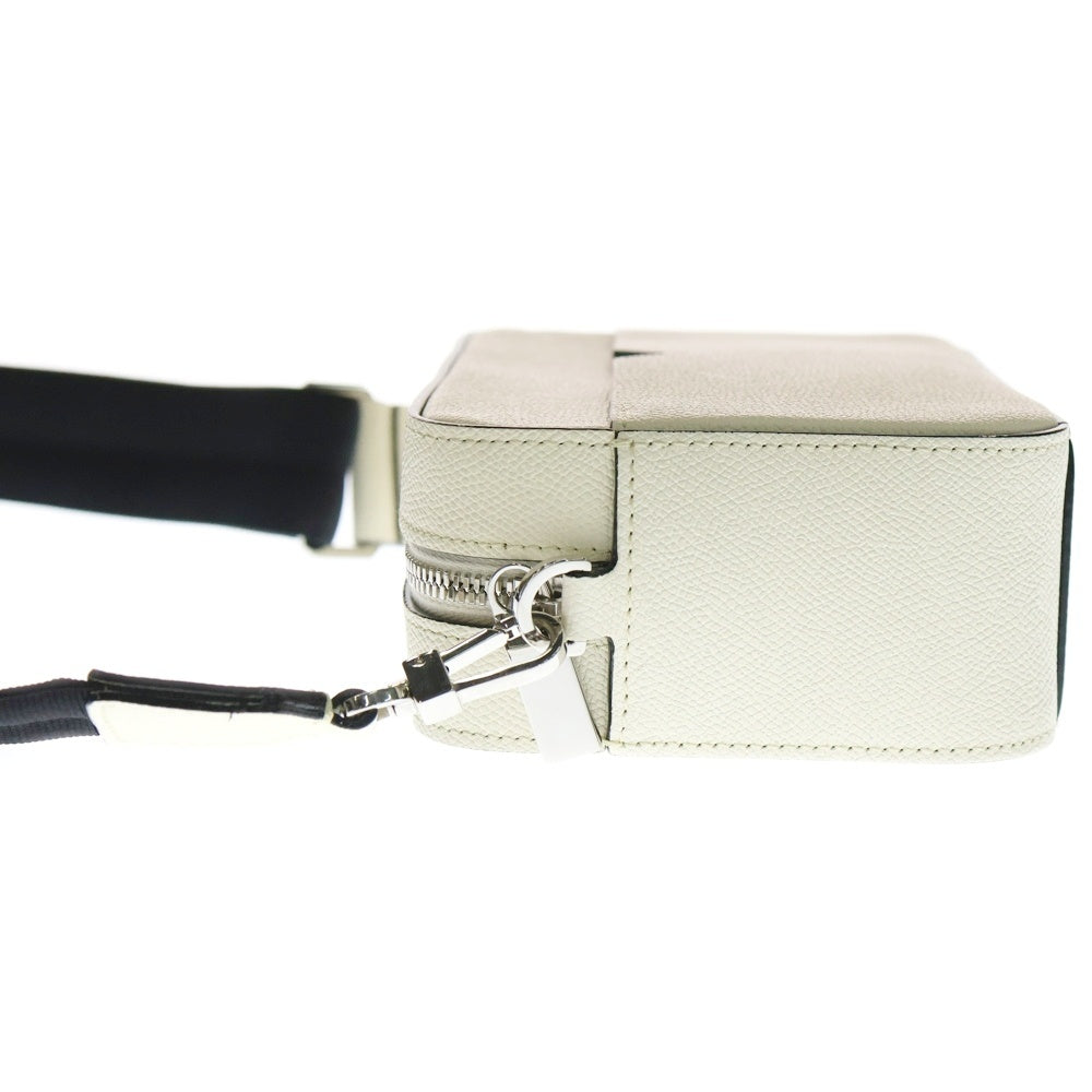 Valextra(ヴァレクストラ) Vライン ショルダーバッグ ホワイト ミニ ソフト カーフレザー レディース