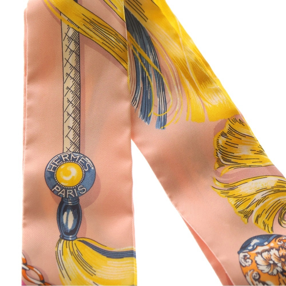 HERMES(エルメス) ツイリー シルクスカーフ CAVALCADES 騎馬行進 ピンク ローズ プードル×ジョーヌ レディース