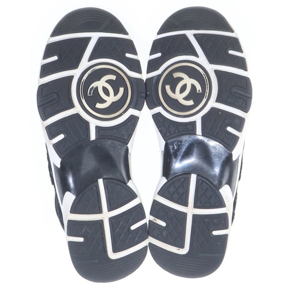 CHANEL(シャネル) ココマーク総柄 スエードレザー レースアップ ローカットシューズ スニーカー ブラック レディース