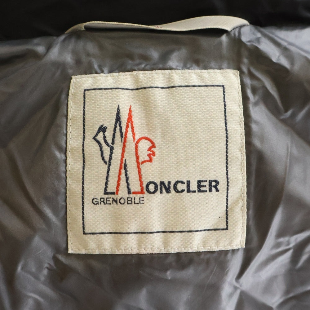 MONCLER(モンクレール) ワッペンロゴ フーデッド ダウンジャケット ブラック 420974130985 レディース