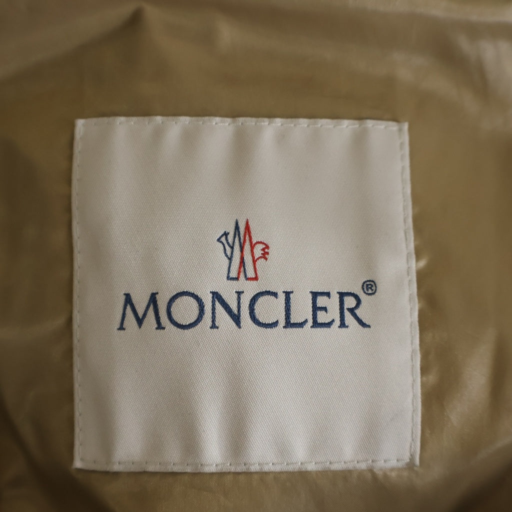 MONCLER(モンクレール) abbadia ショート ダウン ジャケット アウター ブラック レディース