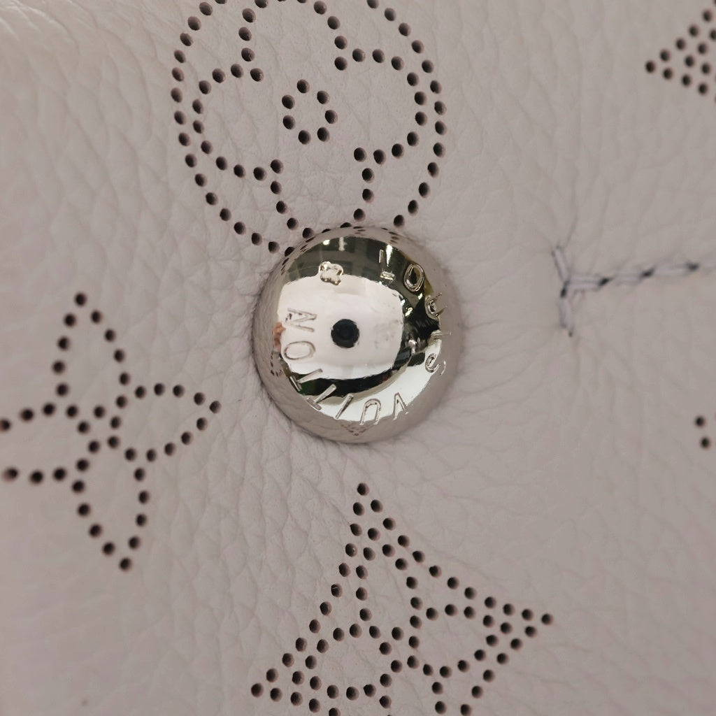 LOUIS VUITTON(ルイヴィトン) モノグラムマヒナ ネヴァーフルMM ハンドバッグ トートバッグ ローズピンク レザー M67535 シルバー金具 レディース