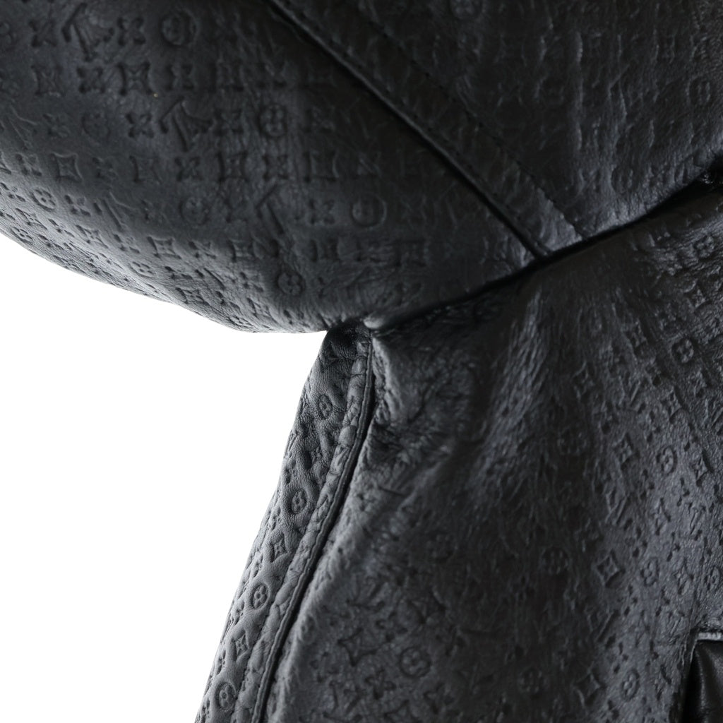 LOUIS VUITTON(ルイヴィトン) 23AW モノグラム エンボス ラムレザー ダウンジャケット ブラック レディース RW232WB DWH FPLJ82