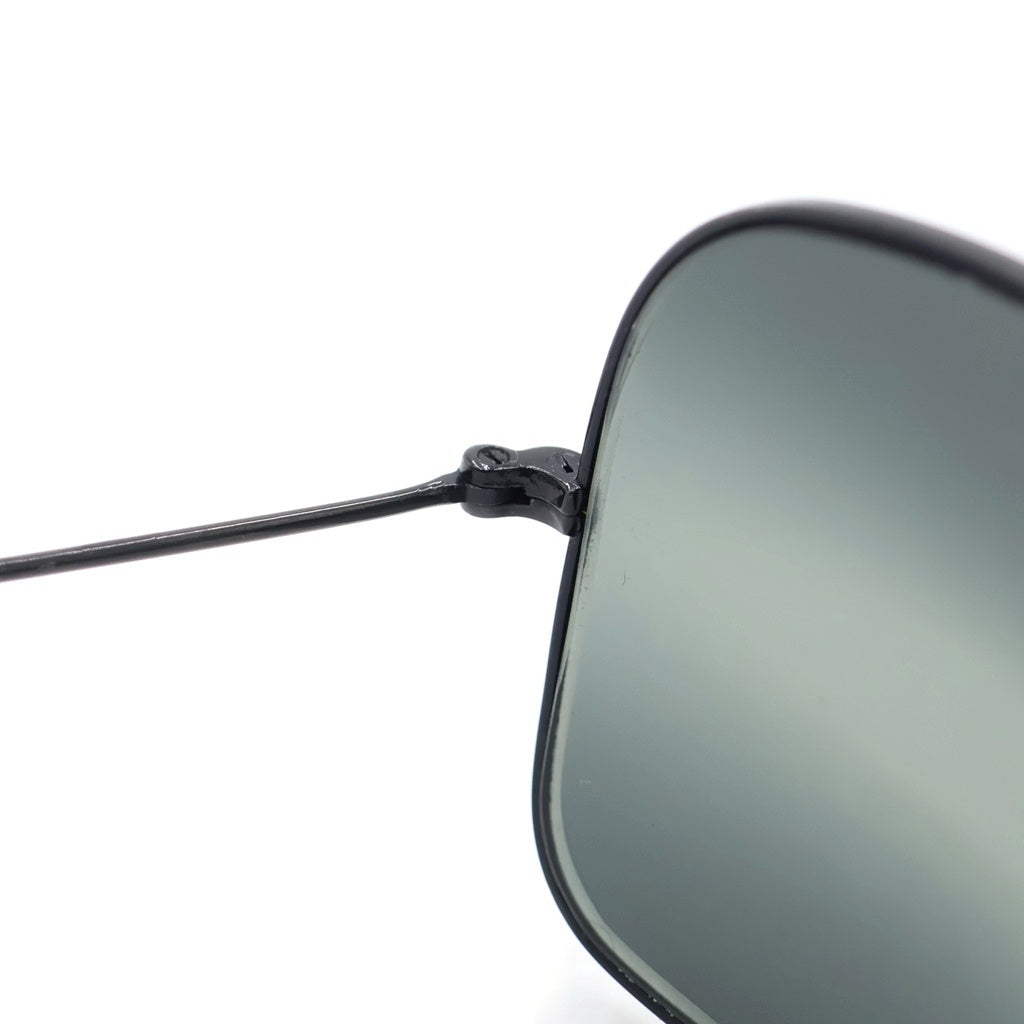 Ray Ban(レイバン) ボシュロム製 キャラバン サングラス アイウェア カラーレンズ ブラック RB3136