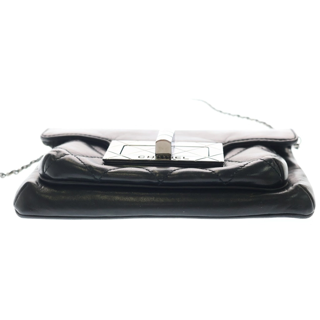 CHANEL(シャネル) 2.55 マトラッセ ターンロック ショルダーバッグ ブラック レザー シルバー金具 レディース