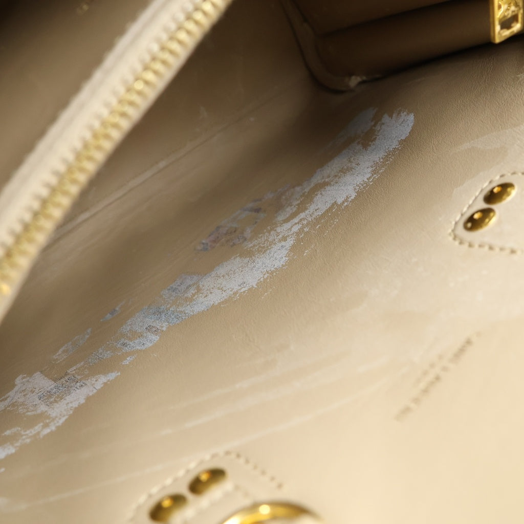 SAINT LAURENT PARIS(サンローランパリ) サックドジュール ベイビー ハンドバッグ ベージュ レザー 421863 ゴールド金具 レディース
