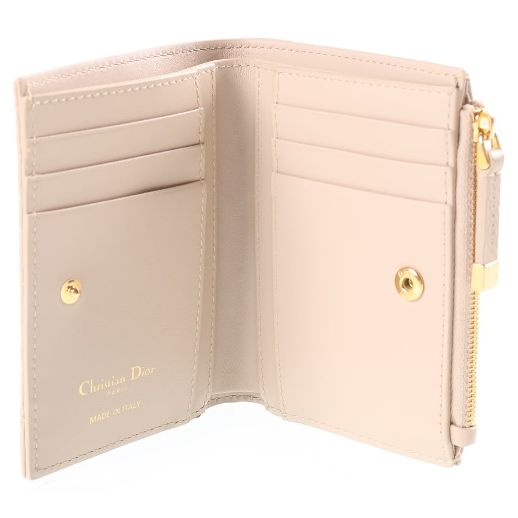 Christian Dior(クリスチャンディオール) Caro Dahlia ウォレット コンパクト 2つ折り財布 カナージュ ベージュ レディース