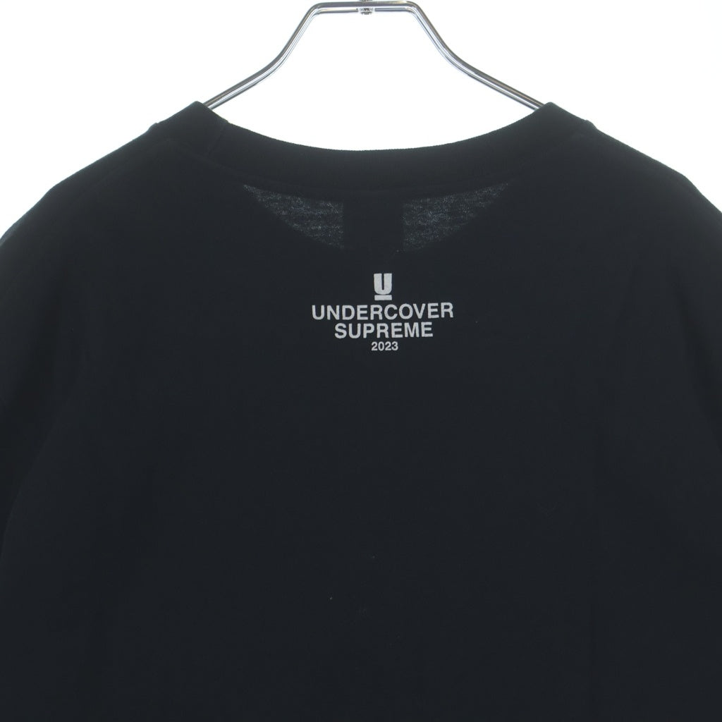 SUPREME(シュプリーム) 23SS × UNDERCOVER Tag Tee アンダーカバー タグ グラフィックプリント クルーネック半袖Tシャツ カットソー ブラック/ホワイト