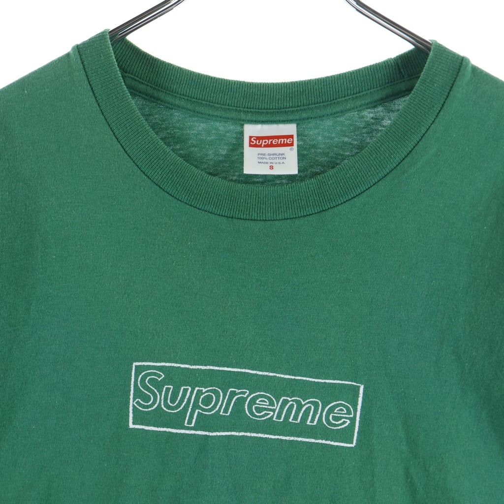 SUPREME(シュプリーム) 21SS×KAWS Chalk Logo Tee カウズ チョークボックスロゴ 半袖Tシャツ カットソー グリーン