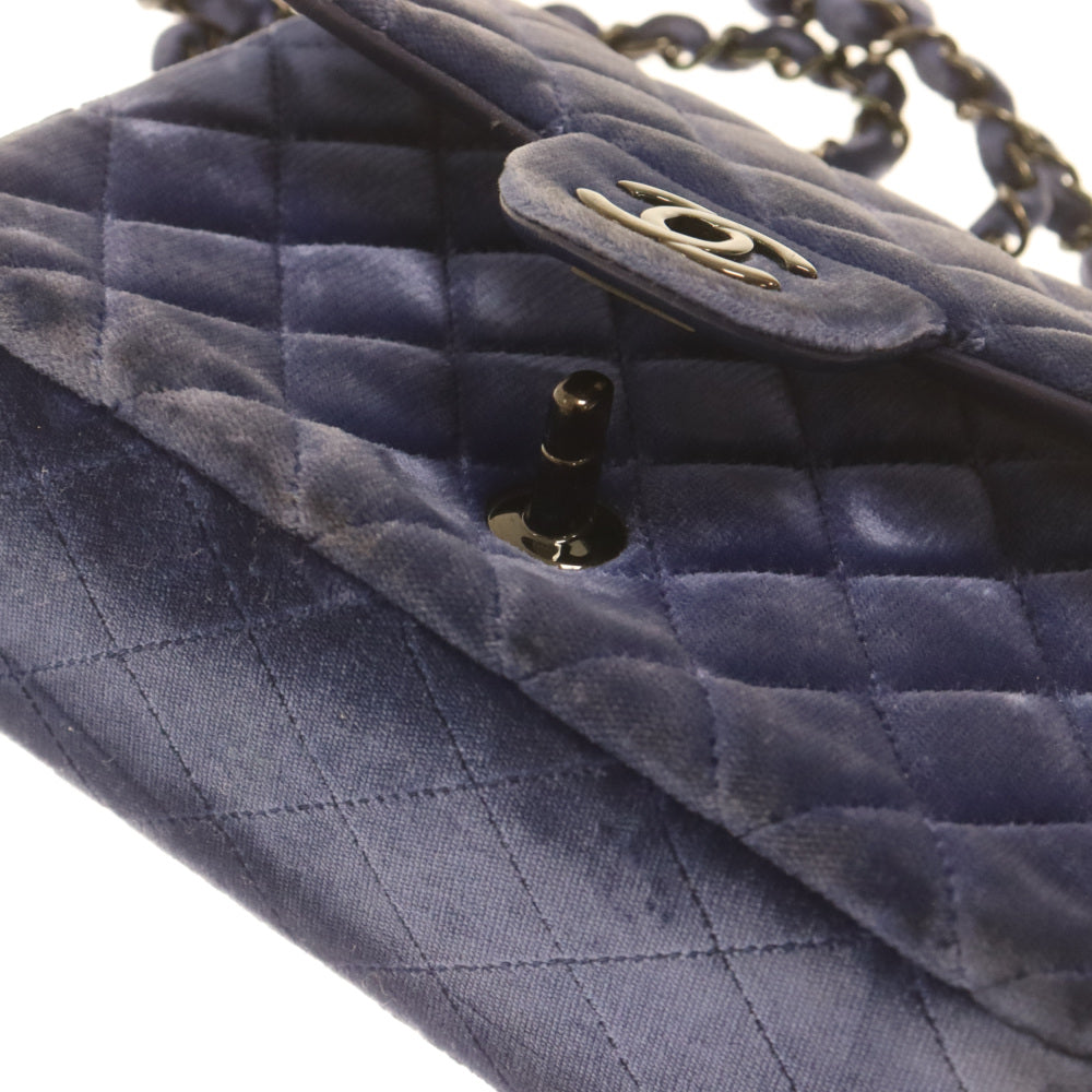 CHANEL(シャネル) 14年製 ミニマトラッセ20 ベロア シングルフラップ シングルチェーン ショルダーバッグ ブラック金具 ブルー A69900