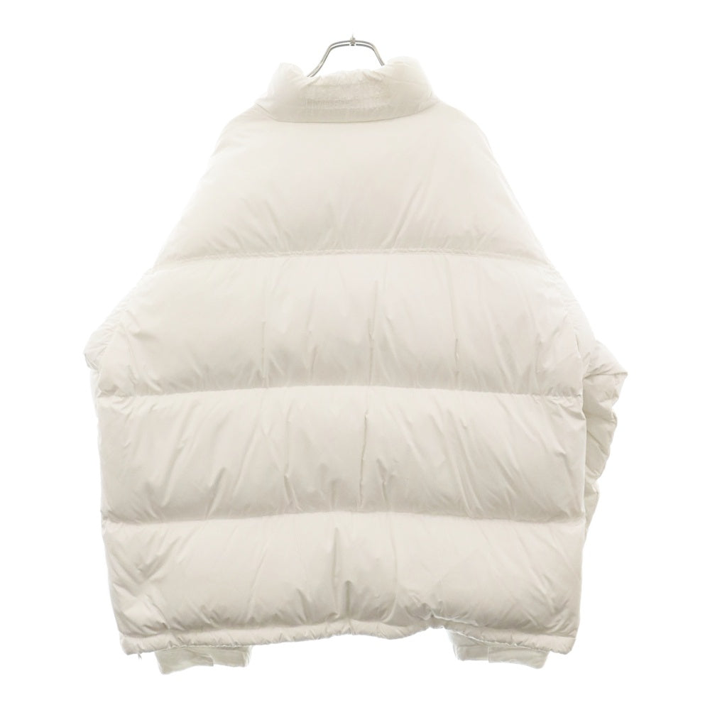 VETEMENTS(ヴェトモン) 23AW Logo Printed Puffer Jacket フロントラバーロゴ ダウンジャケット ホワイト UA53JA400W