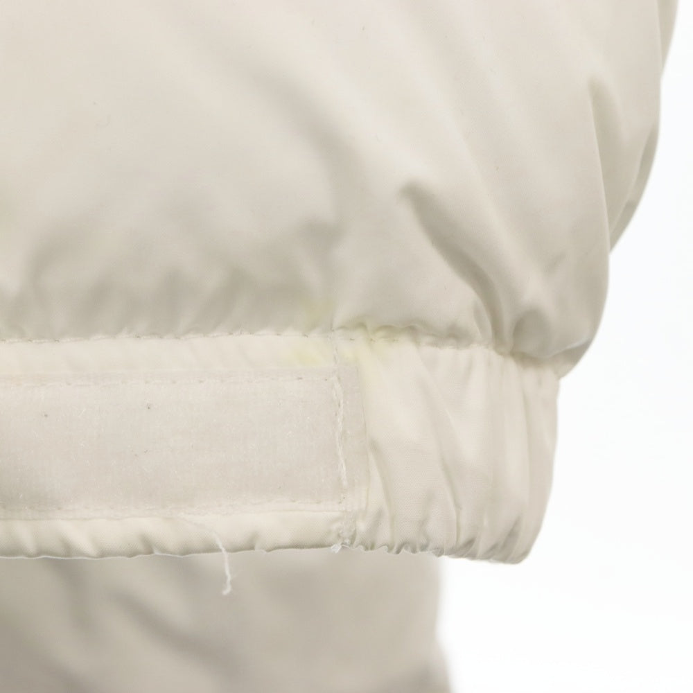 VETEMENTS(ヴェトモン) 23AW Logo Printed Puffer Jacket フロントラバーロゴ ダウンジャケット ホワイト UA53JA400W