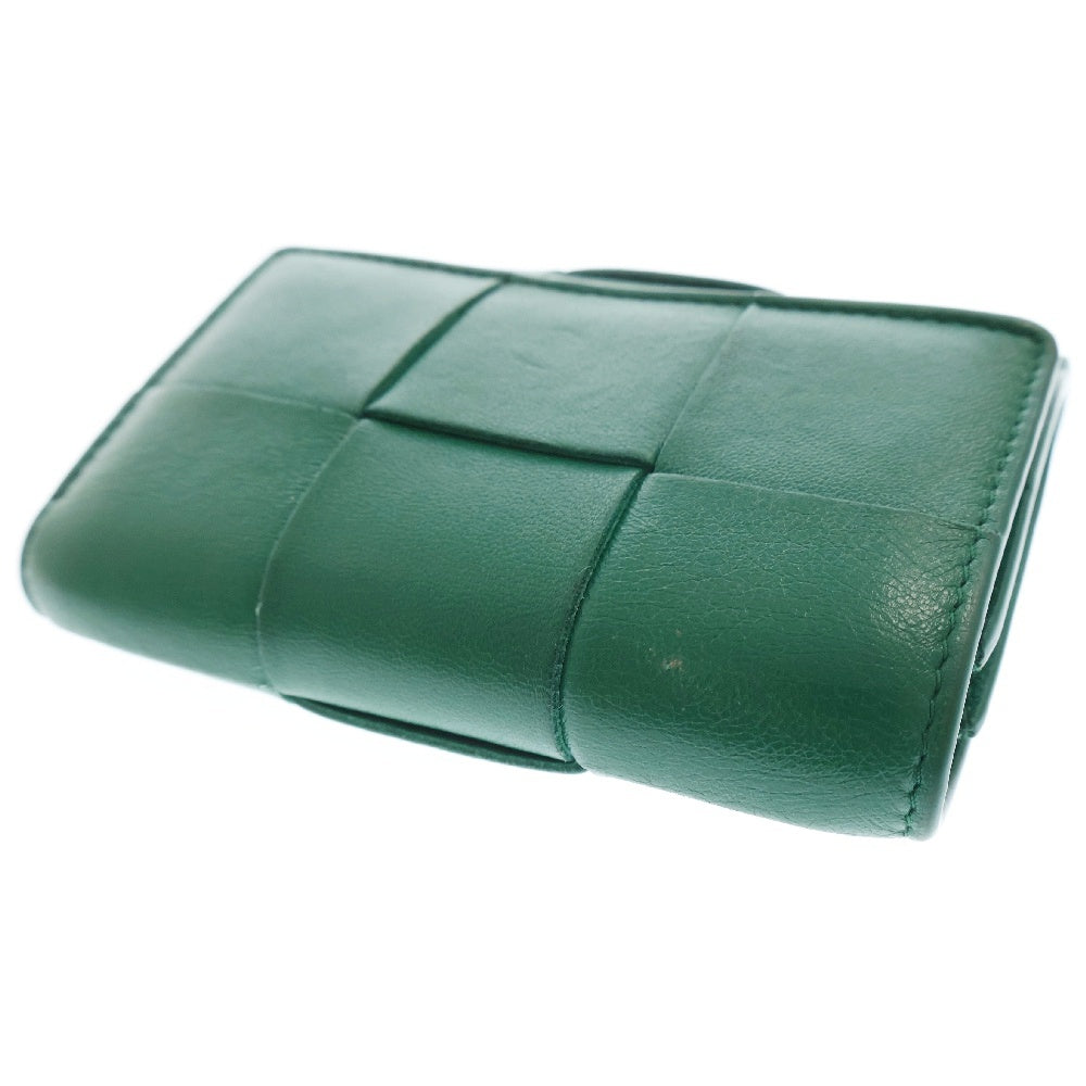 BOTTEGA VENETA(ボッテガヴェネタ) イントレチャート レザー 三つ折り財布 コンパクトウォレット グリーン P01672077