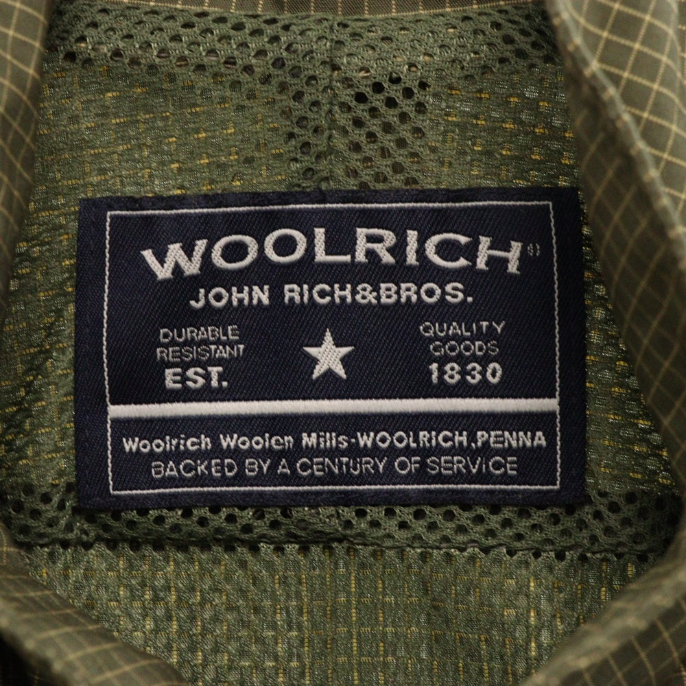 WOOLRICH(ウールリッチ) チェック柄 ジップアップナイロンジャケット カーキ UWG500